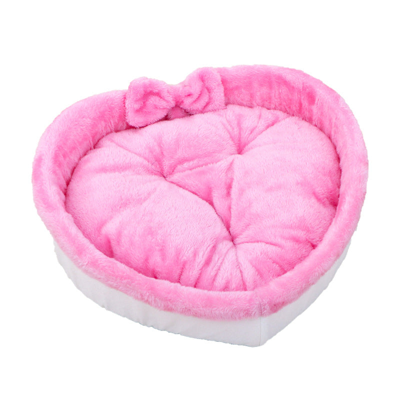 Soft Plush Heart Shaped Cat Bed With Pillow