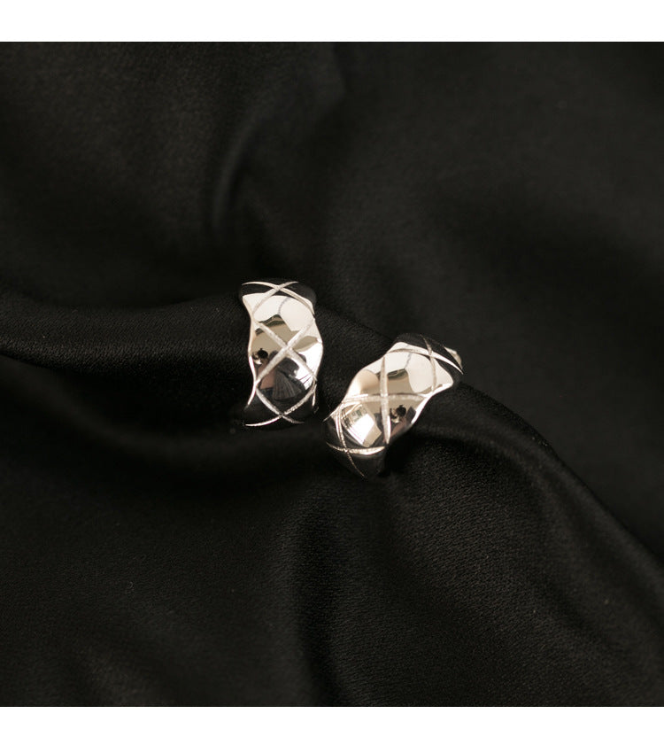 S925 Sterling Silver Earrings Wild Fashionable Temperament Rhombus Earrings